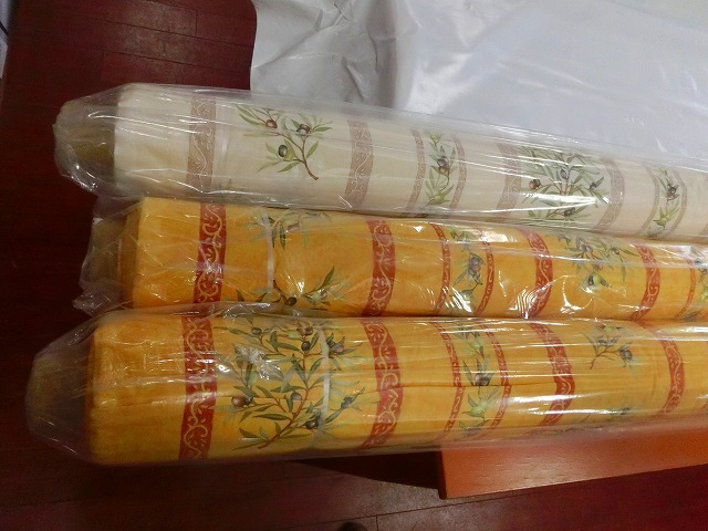 フランスからﾌﾟﾛｳﾞｧﾝｽﾌﾟﾘﾝﾄ